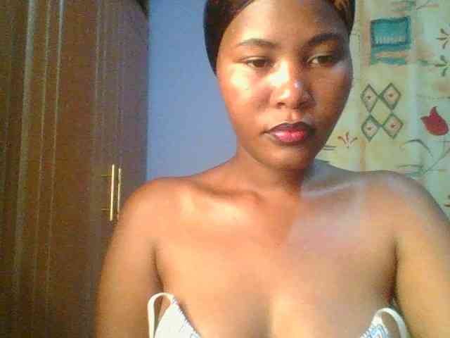 Pretty-thalia1 webcam