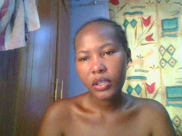 Pretty-thalia1 Pretty-thalia1