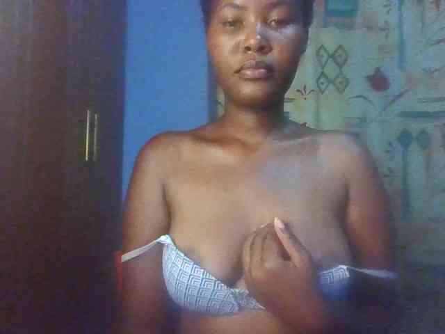 Pretty-thalia1 webcam