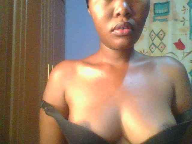 Pretty-thalia1 webcam