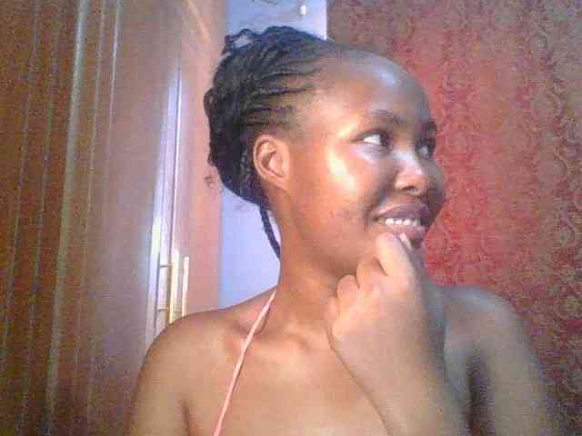 Pretty-thalia1 webcam