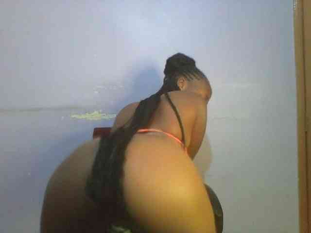 Pretty-thalia1 webcam