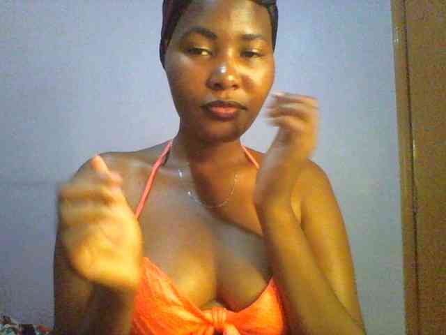 Pretty-thalia1 webcam