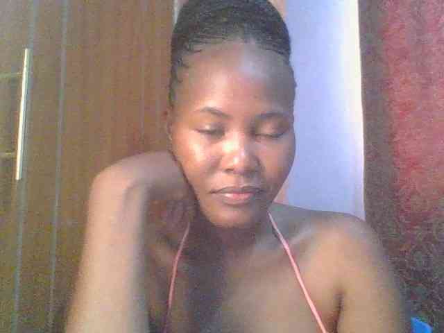 Pretty-thalia1 webcam