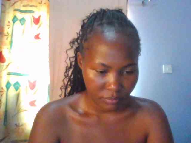 Pretty-thalia1 webcam