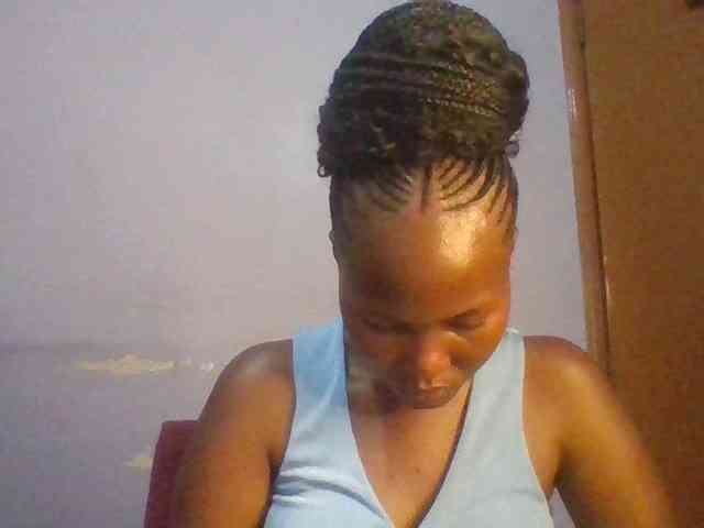 Pretty-thalia1 webcam