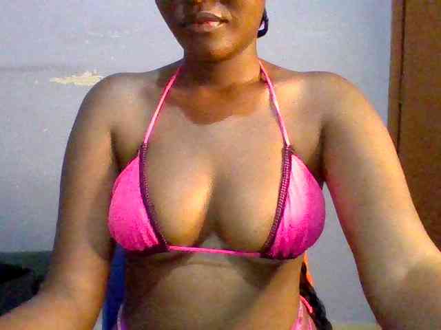 Pretty-thalia1 webcam