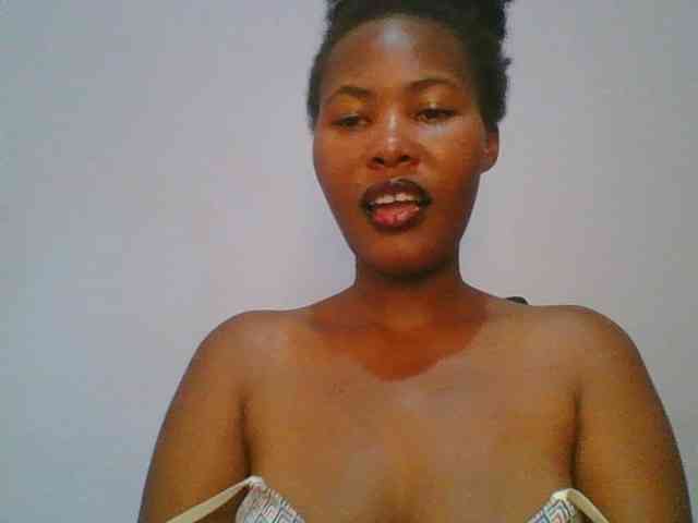 Pretty-thalia1 webcam