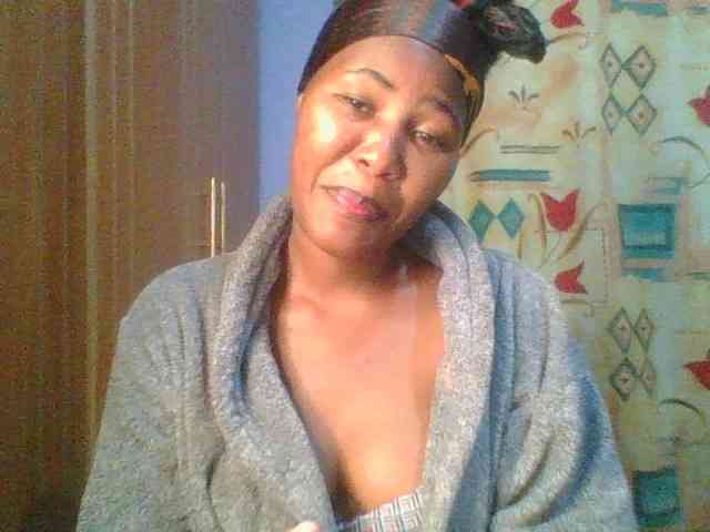 Pretty-thalia1 webcam