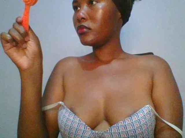 Pretty-thalia1 webcam