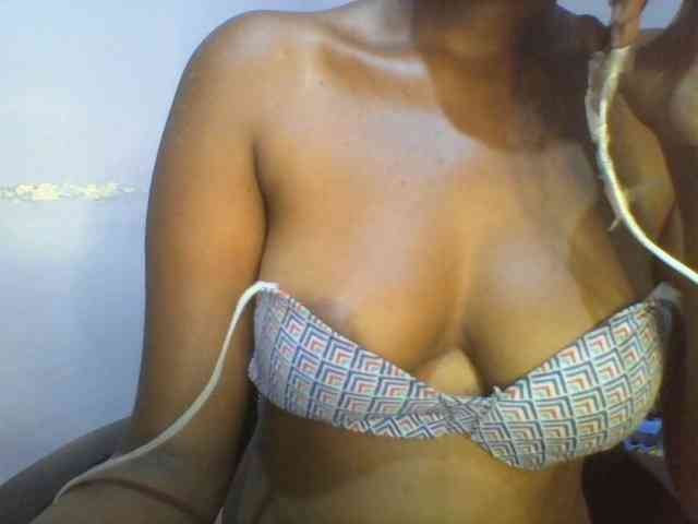 Pretty-thalia1 webcam