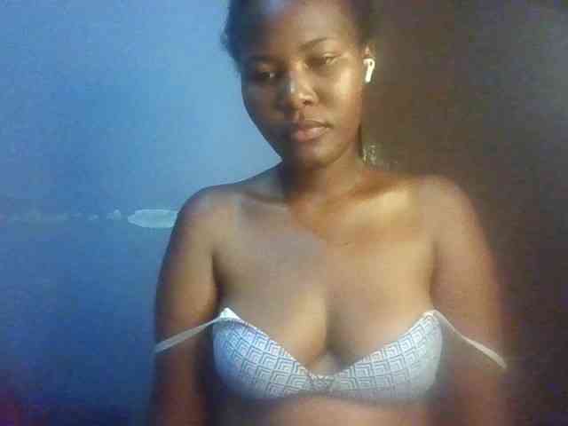 Pretty-thalia1 webcam