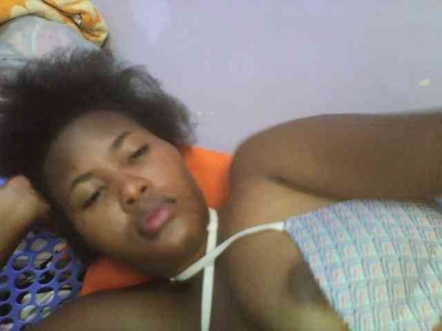 Pretty-thalia1 webcam