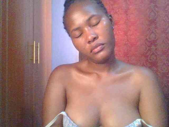 Pretty-thalia1 webcam