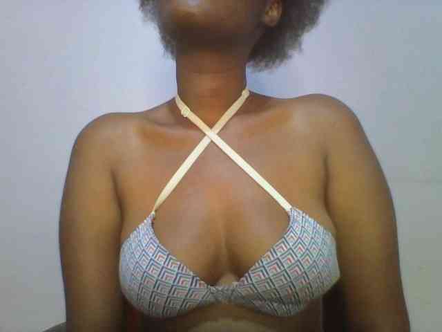 Pretty-thalia1 webcam