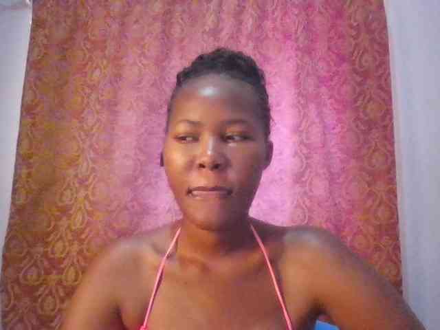 Pretty-thalia1 webcam