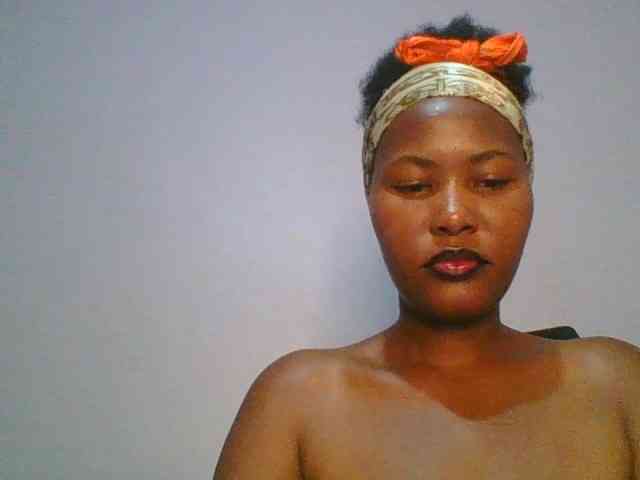 Pretty-thalia1 webcam