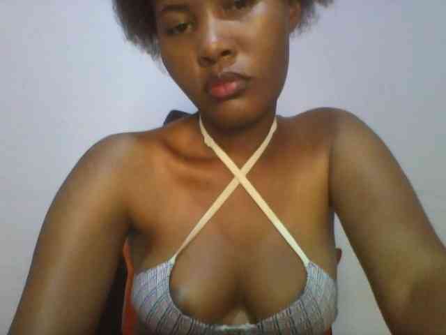 Pretty-thalia1 webcam