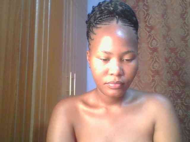 Pretty-thalia1 webcam