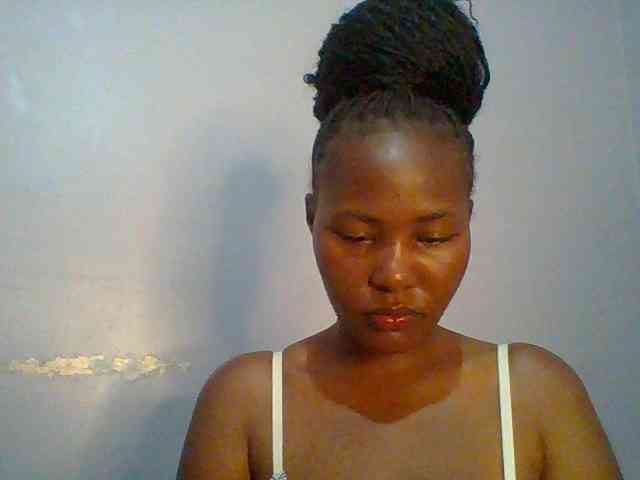 Pretty-thalia1 webcam