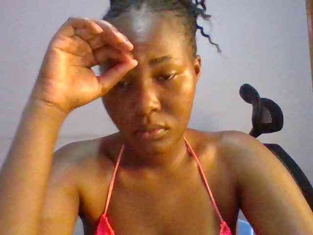 Pretty-thalia1 webcam