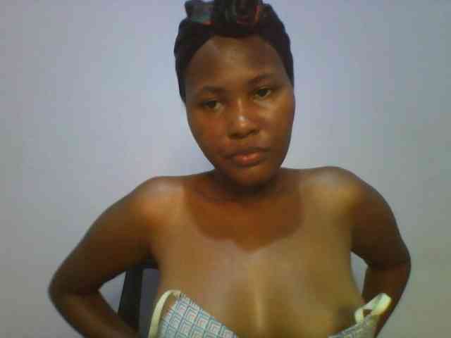 Pretty-thalia1 Pretty-thalia1