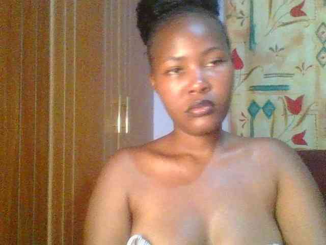 Pretty-thalia1 webcam