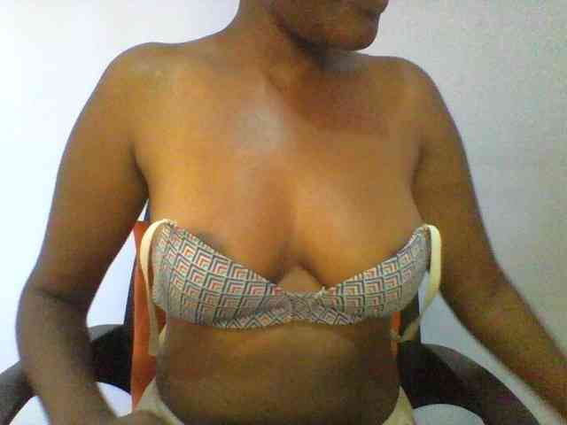 Pretty-thalia1 webcam