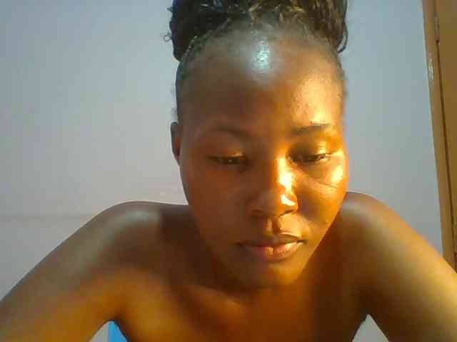 Pretty-thalia1 webcam