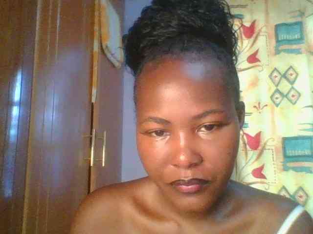 Pretty-thalia1 Pretty-thalia1