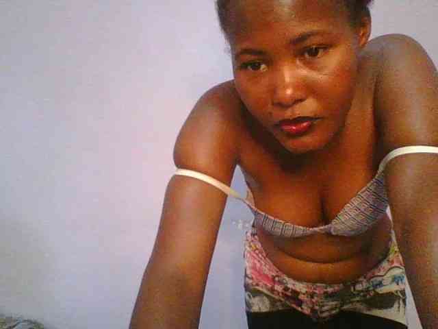 Pretty-thalia1 webcam