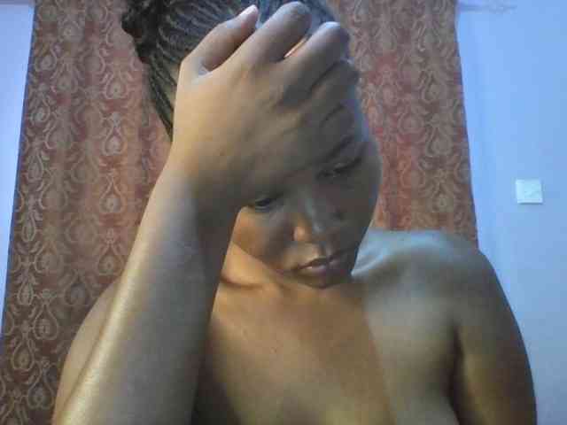 Pretty-thalia1 webcam