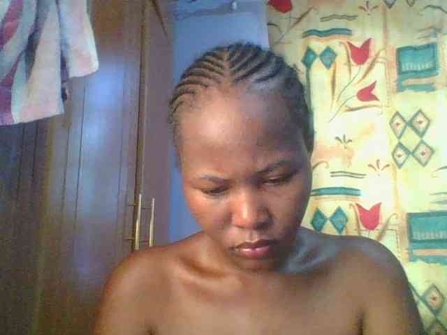 Pretty-thalia1 Pretty-thalia1