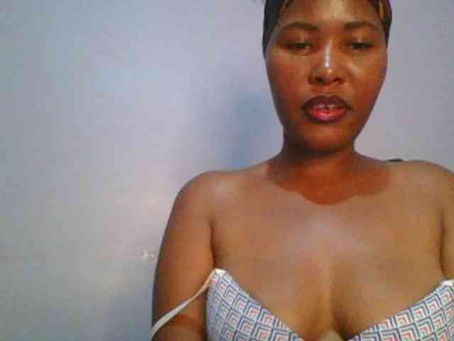 Pretty-thalia1 webcam