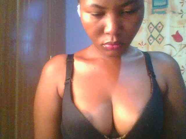 Pretty-thalia1 webcam