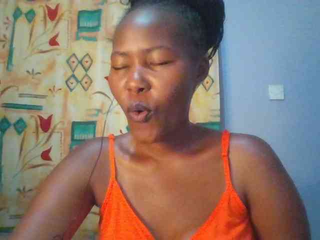 Pretty-thalia1 webcam