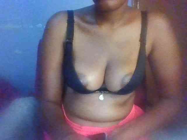 Pretty-thalia1 webcam