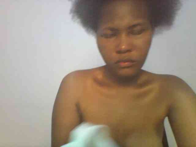 Pretty-thalia1 webcam