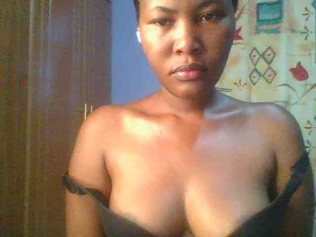 Pretty-thalia1 webcam