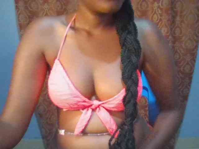 Pretty-thalia1 webcam