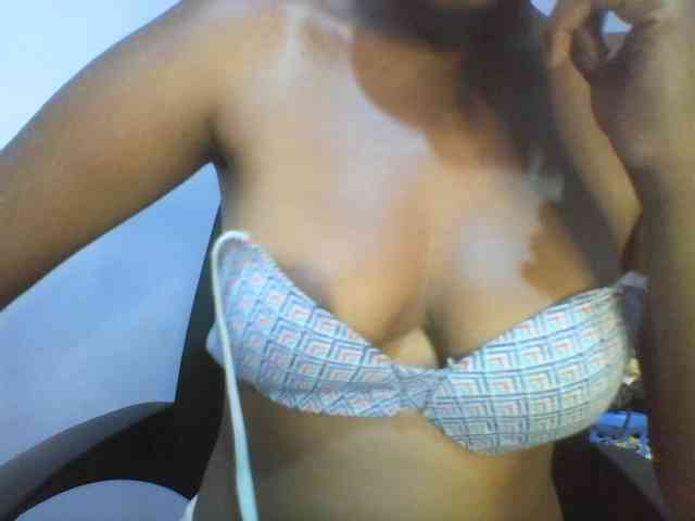 Pretty-thalia1 webcam