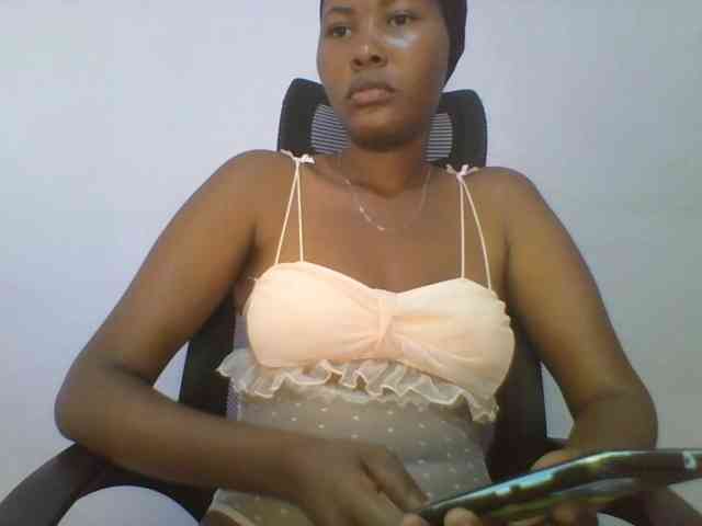 Pretty-thalia1 webcam