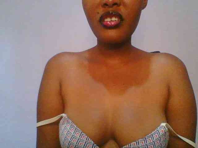 Pretty-thalia1 webcam