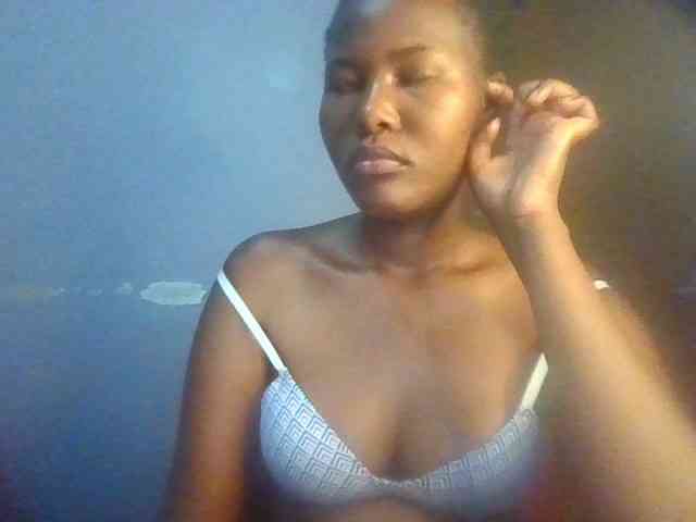 Pretty-thalia1 webcam