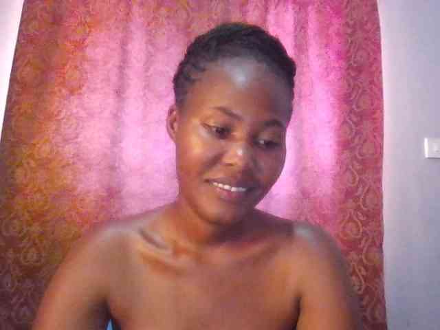 Pretty-thalia1 webcam