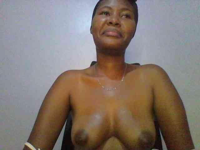 Pretty-thalia1 webcam