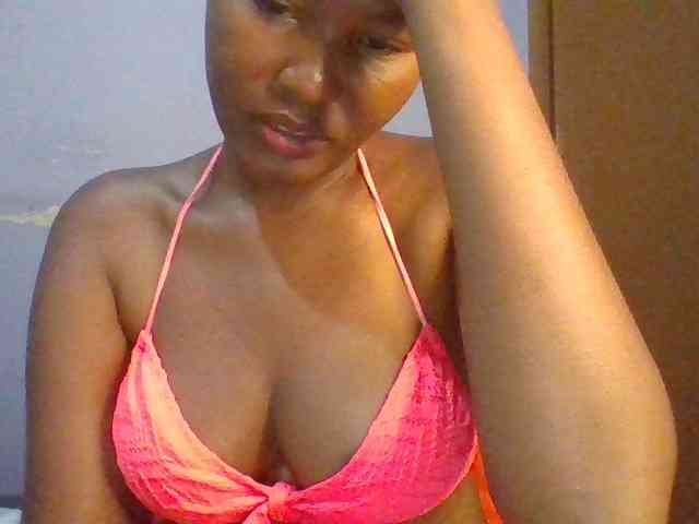 Pretty-thalia1 Pretty-thalia1