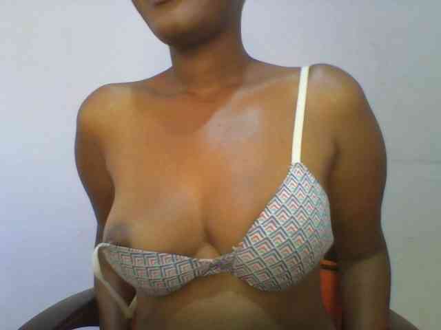 Pretty-thalia1 webcam