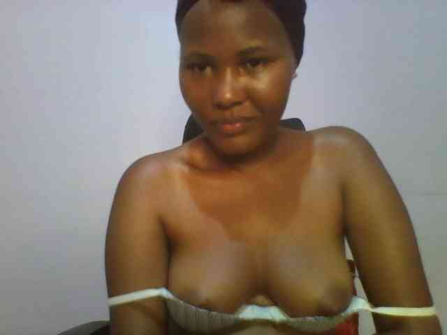 Pretty-thalia1 Pretty-thalia1