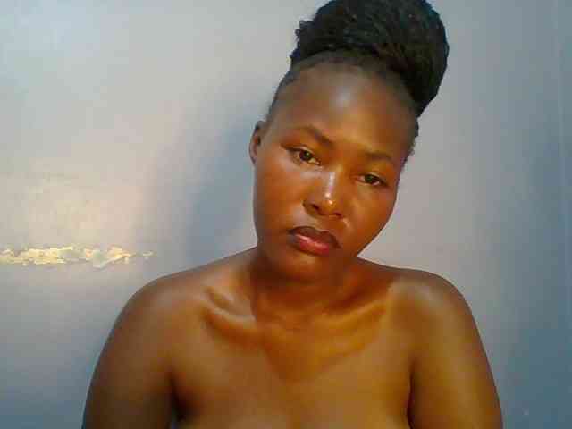 Pretty-thalia1 webcam